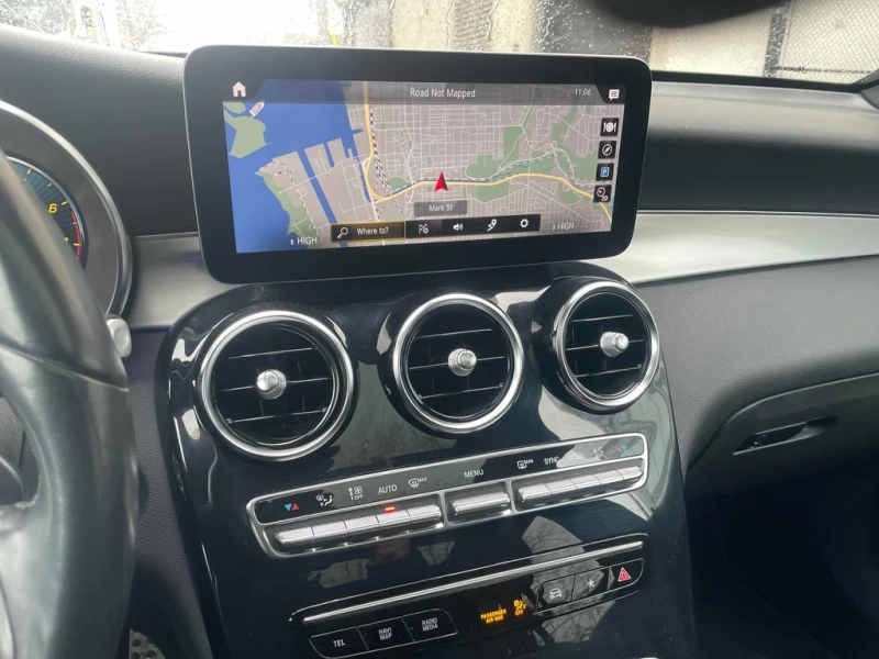 Mercedes-Benz GLC 300  CARFAX, снимка 9 - Автомобили и джипове - 53188215