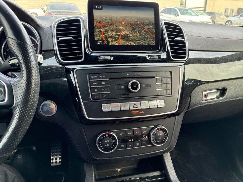 Mercedes-Benz GLE 450 AMG * CARFAX * 360 КАМЕРИ* ДВА КЛЮЧА* , снимка 9 - Автомобили и джипове - 53472299