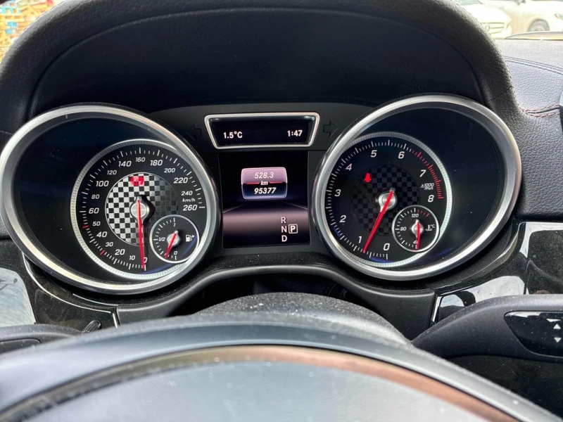 Mercedes-Benz GLE 450 AMG * CARFAX * 360 КАМЕРИ* ДВА КЛЮЧА* , снимка 8 - Автомобили и джипове - 53472299