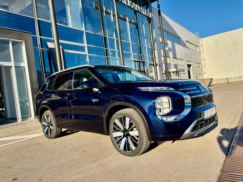 Mitsubishi Outlander INSTYLE PHEV - 114990 лв. / 58793.45 € - 10594609 1