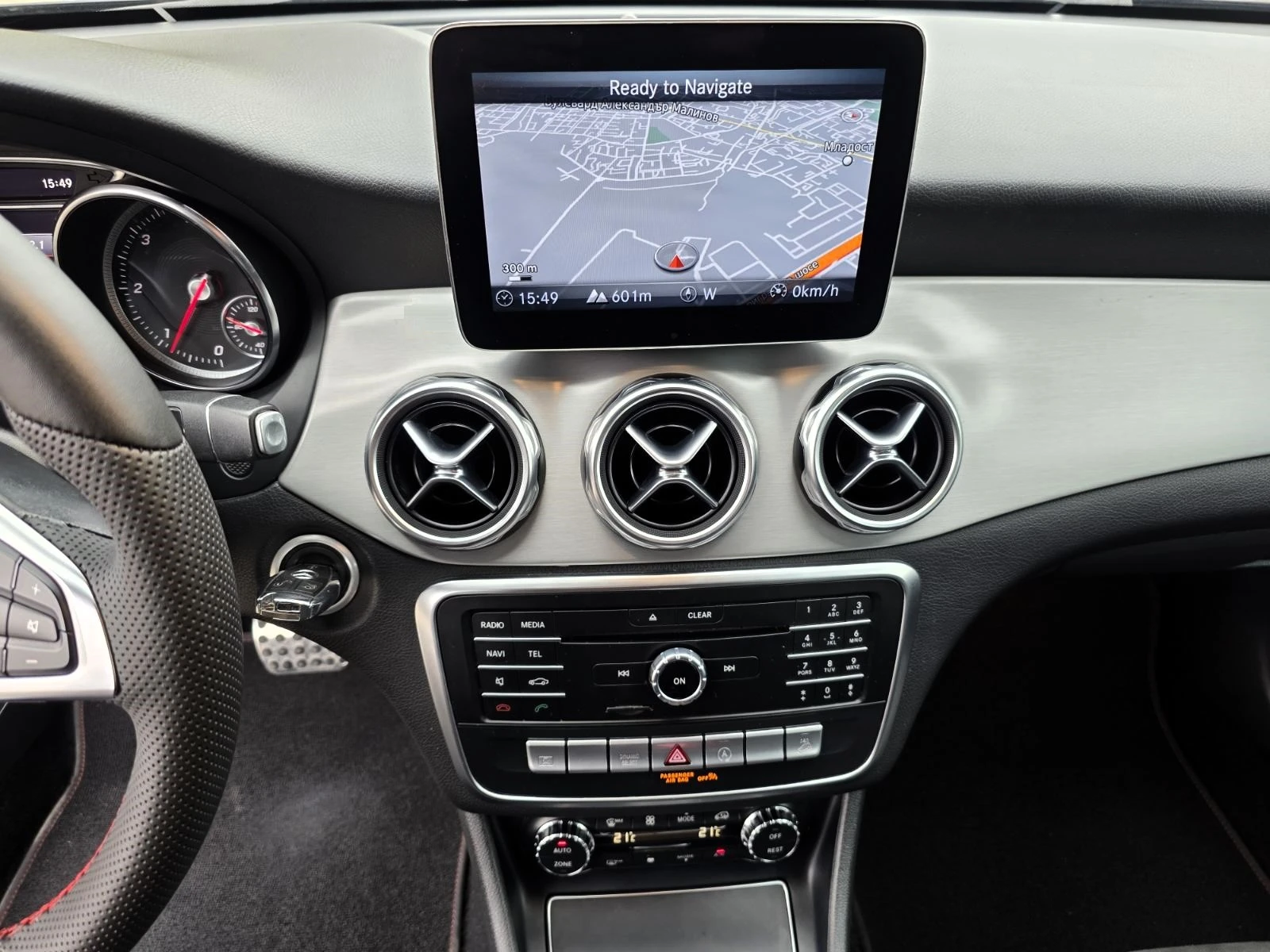 Mercedes-Benz GLA 200d 4MATIC/AMG/G-Tronic - изображение 9