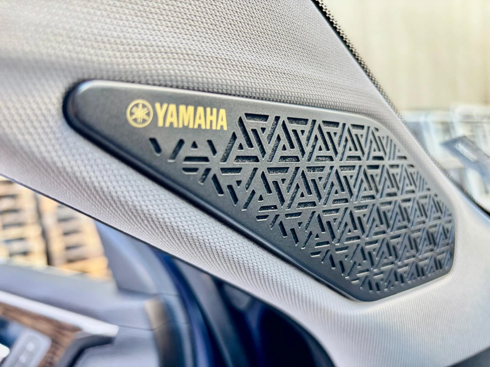 Mitsubishi Outlander INSTYLE PHEV | Mobile.bg � ����������� 12