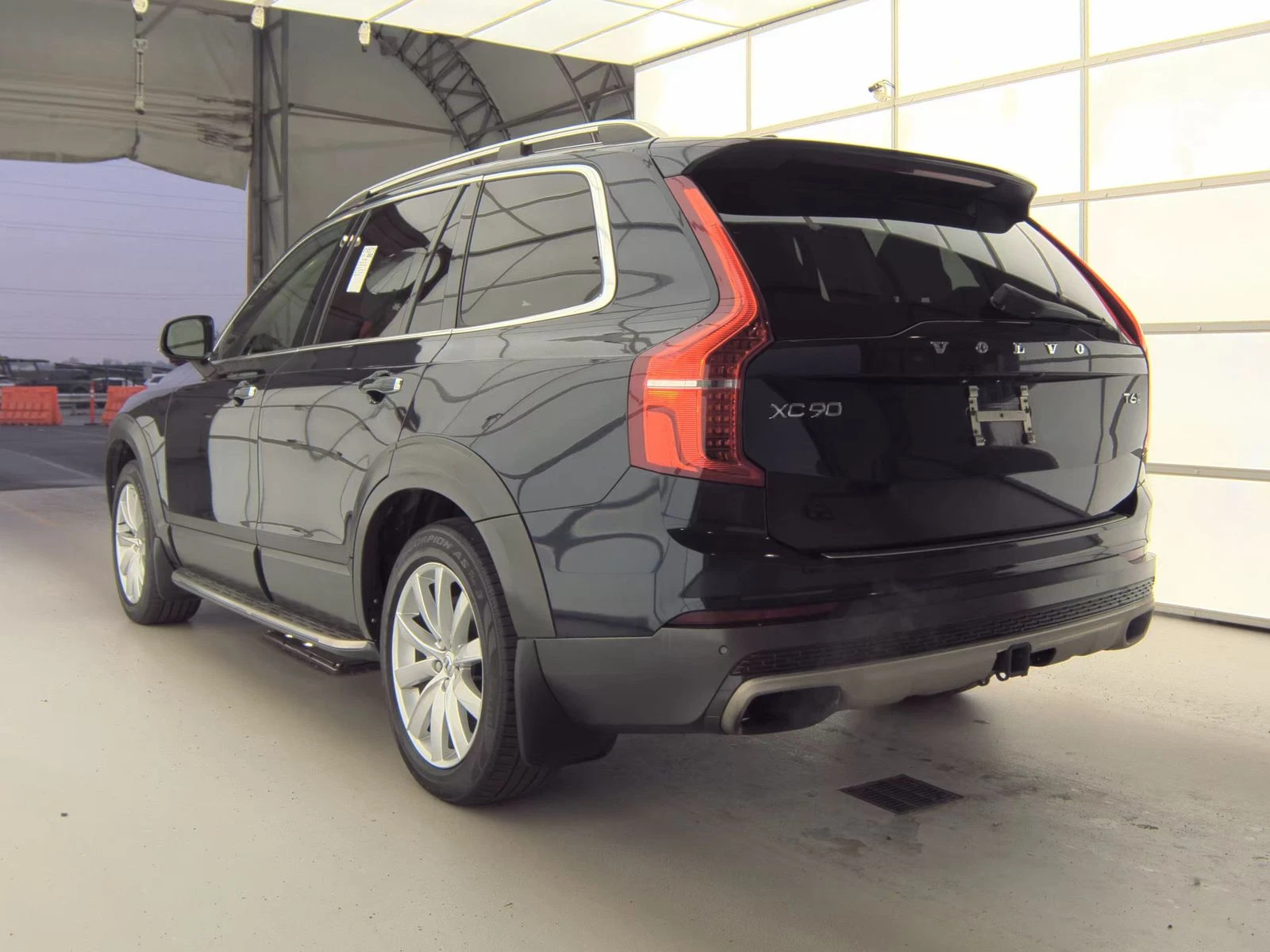 Volvo Xc90 T6* MOMENTUM* ДИГИТАЛНО* ТАБЛО* КАМЕРА* МАСАЖ* ДИС - изображение 4