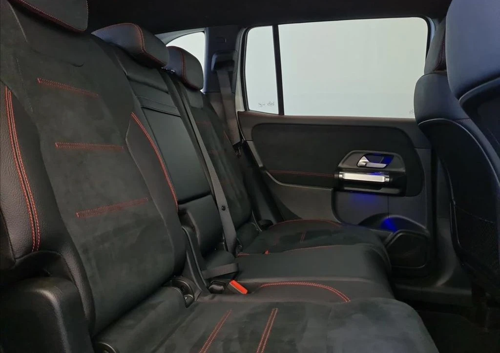 Mercedes-Benz GLB 200i 4Matic AMG Line | Mobile.bg   7