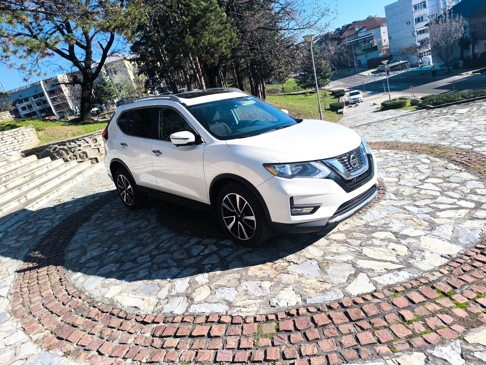Nissan Rogue SV AWD
