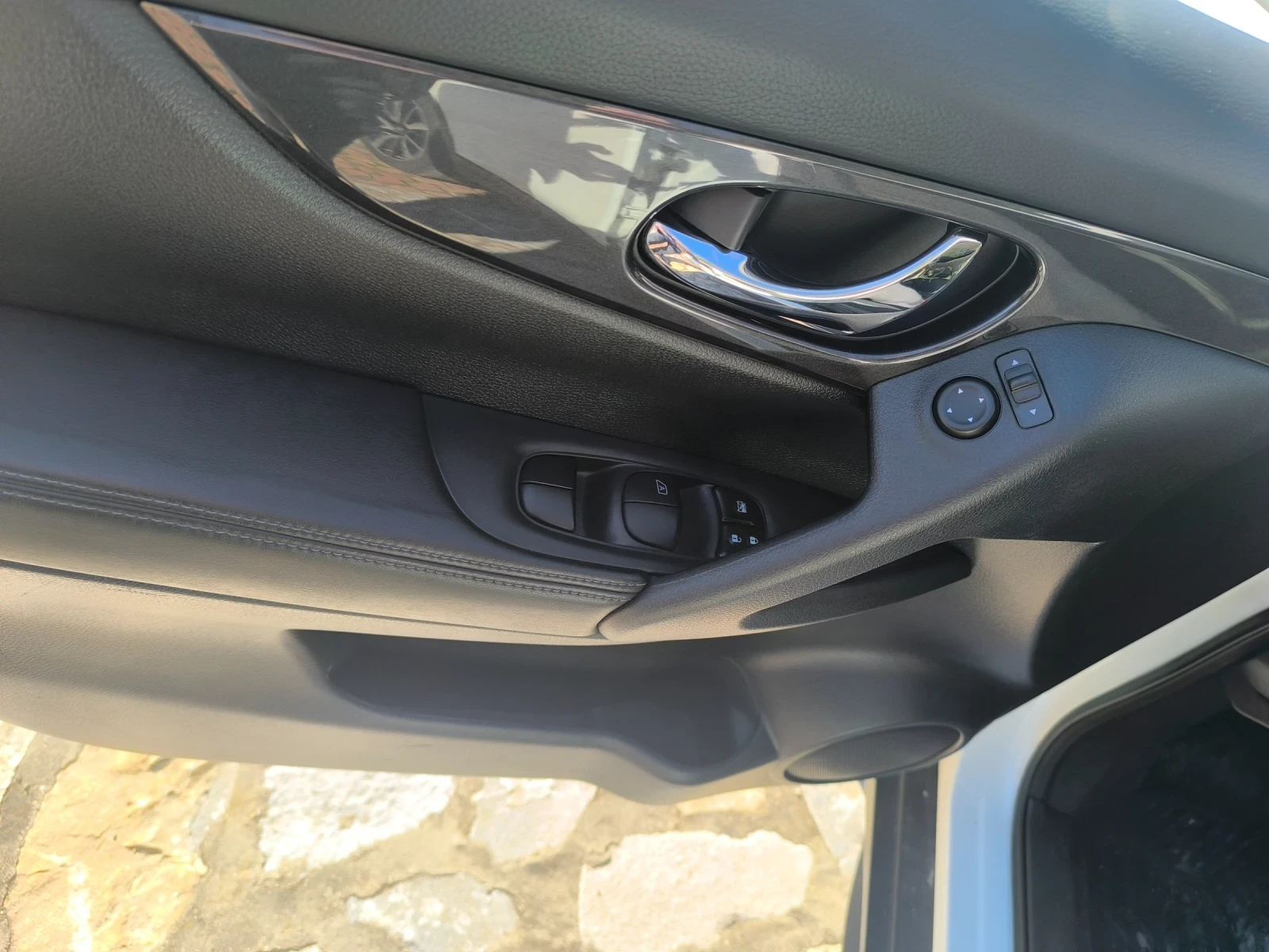 Nissan Rogue SV AWD, снимка 11 - Автомобили и джипове - 53406803