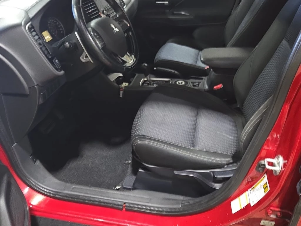 Mitsubishi Outlander * SE * CARFAX *  | Mobile.bg � ����������� 9
