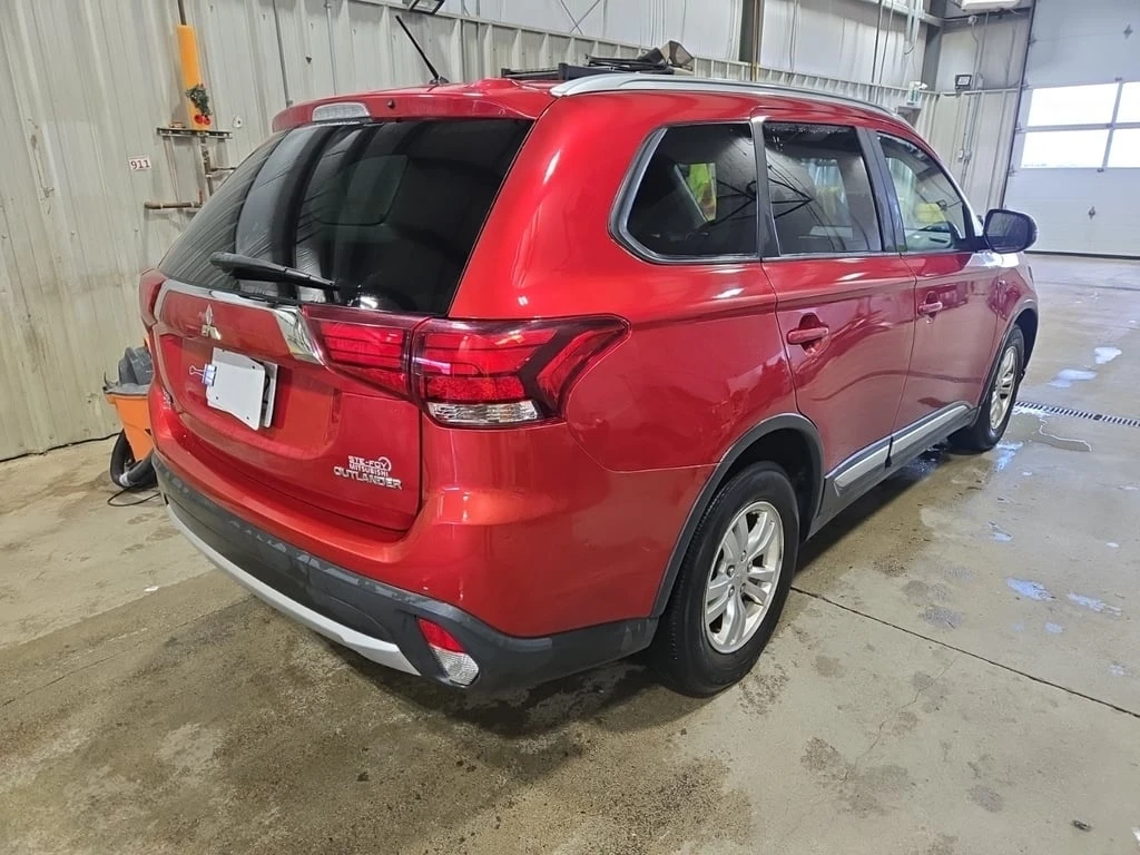 Mitsubishi Outlander * SE * CARFAX *  | Mobile.bg � ����������� 3