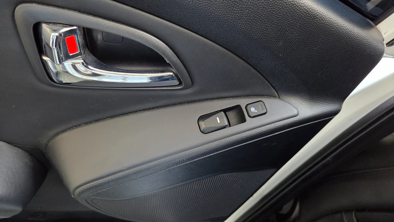 Hyundai IX35 2.0i 4х4 163к.с. Газ, снимка 13 - Автомобили и джипове - 53576954