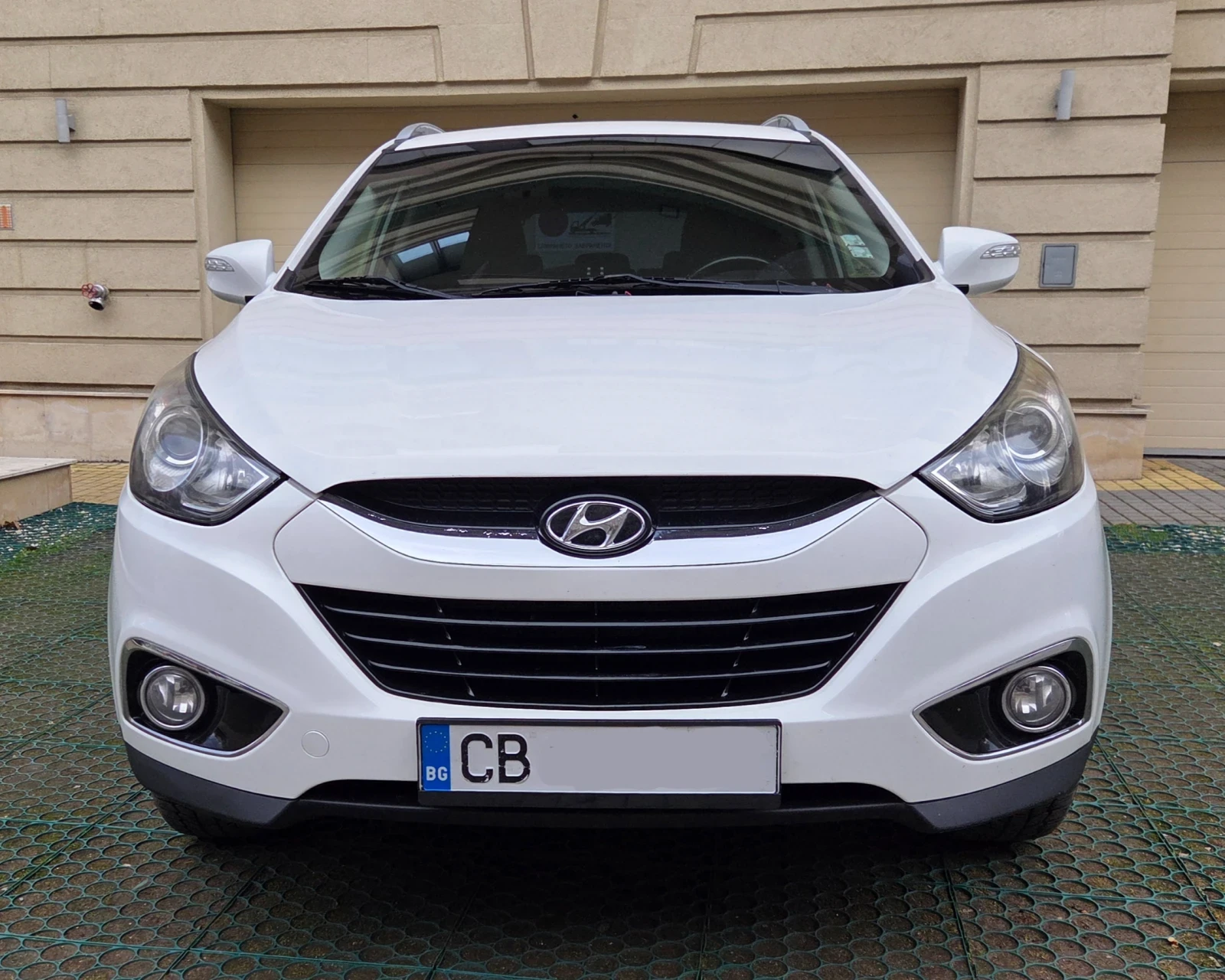 Hyundai IX35 2.0i 4х4 163к.с. Газ - изображение 7