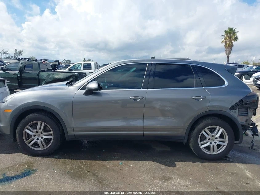 Porsche Cayenne | ЦЕНА ДО БЪЛГАРИЯ | , снимка 13 - Автомобили и джипове - 53727942