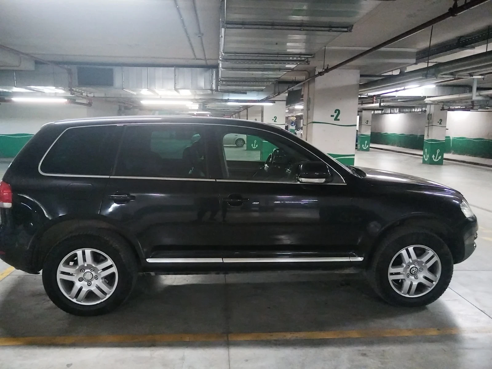 VW Touareg, снимка 4 - Автомобили и джипове - 53891567