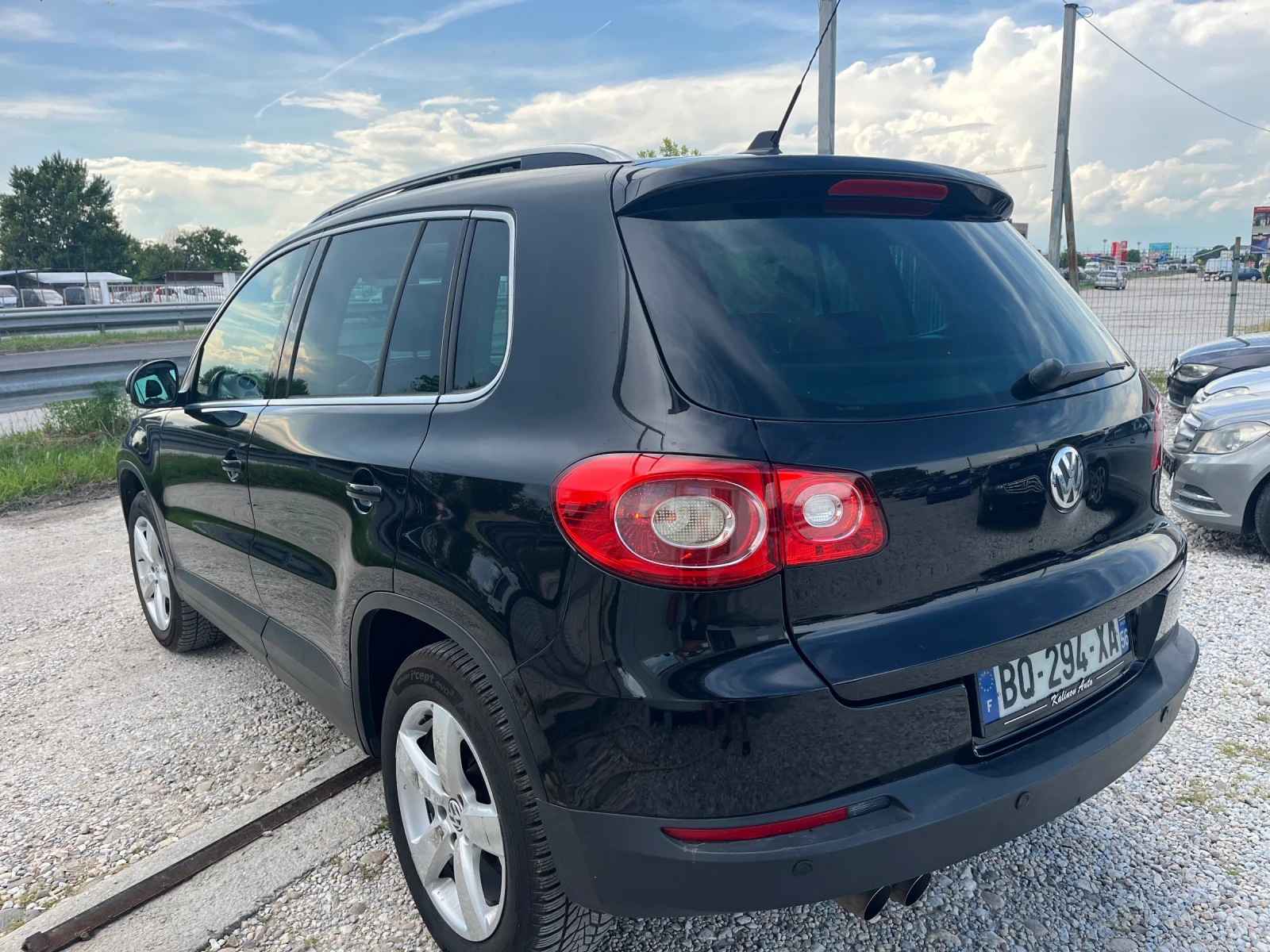 VW Tiguan 2.0TDi 140кс Face Нави Панорама, снимка 7 - Автомобили и джипове - 54765830