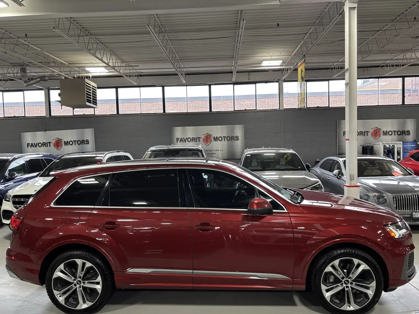 Audi Q7, снимка 3 - Автомобили и джипове - 55123483