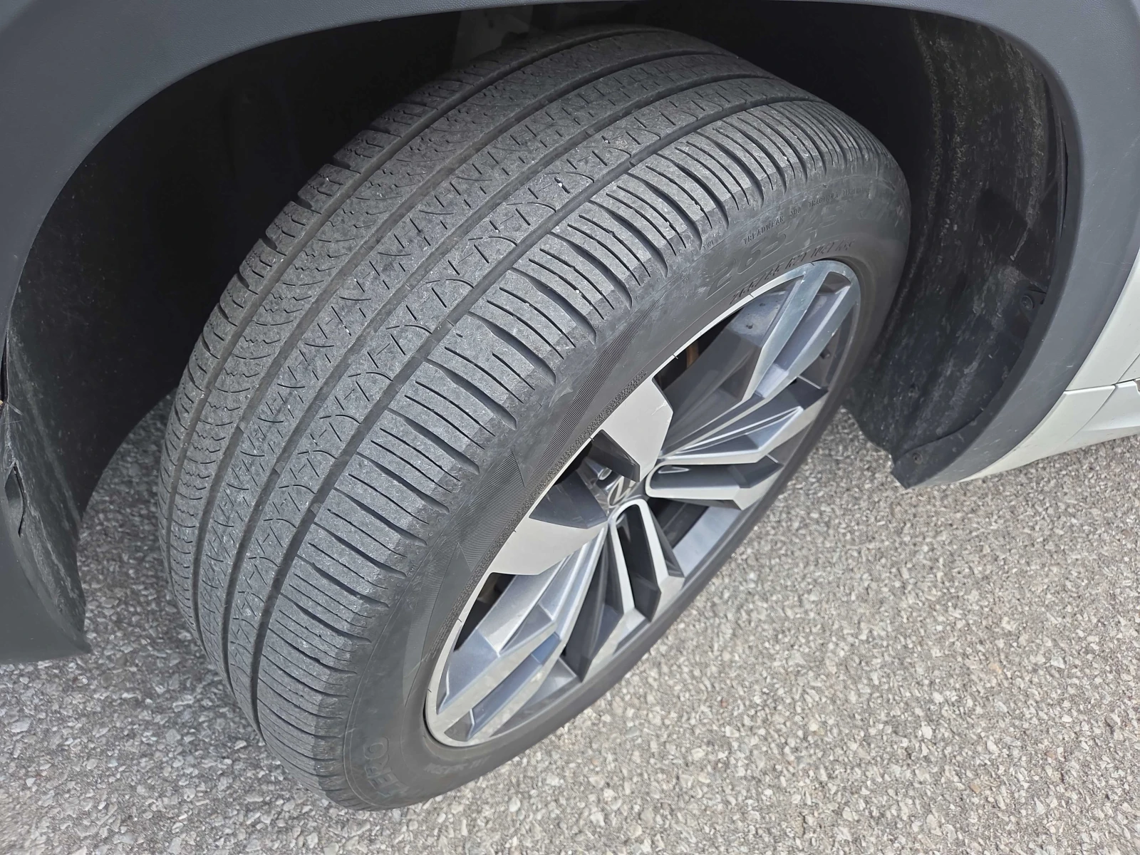 VW Atlas * Execline * CARFAX * ОПЦИЯ ЗА ФИНАНСИРАНЕ , снимка 7 - Автомобили и джипове - 55989134