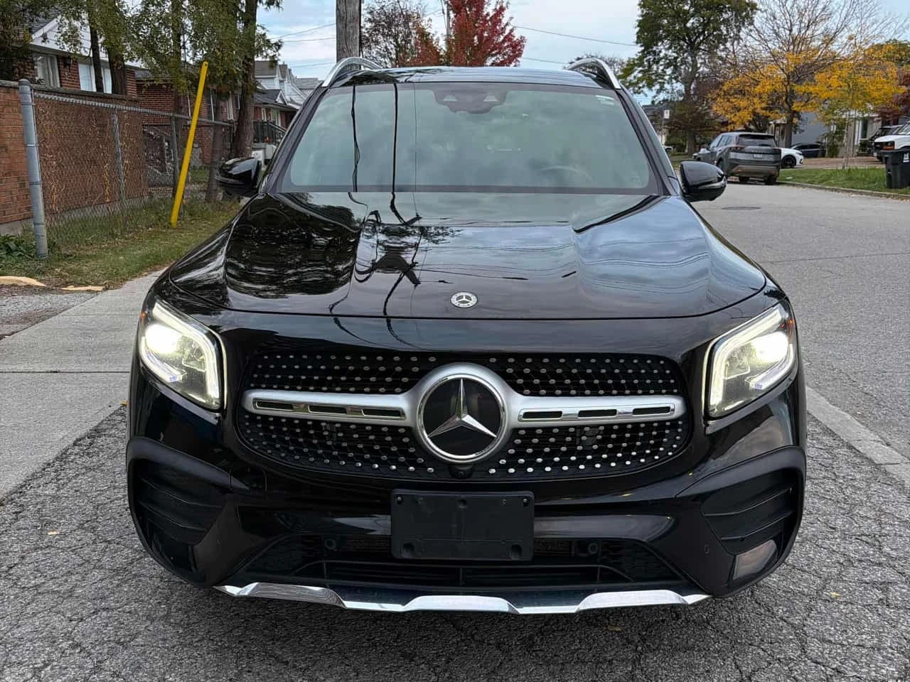 Mercedes-Benz GLB 250 4MATIC AMG | 360 | CARFAX | ��� ��������� | Mobile.bg � ����������� 2