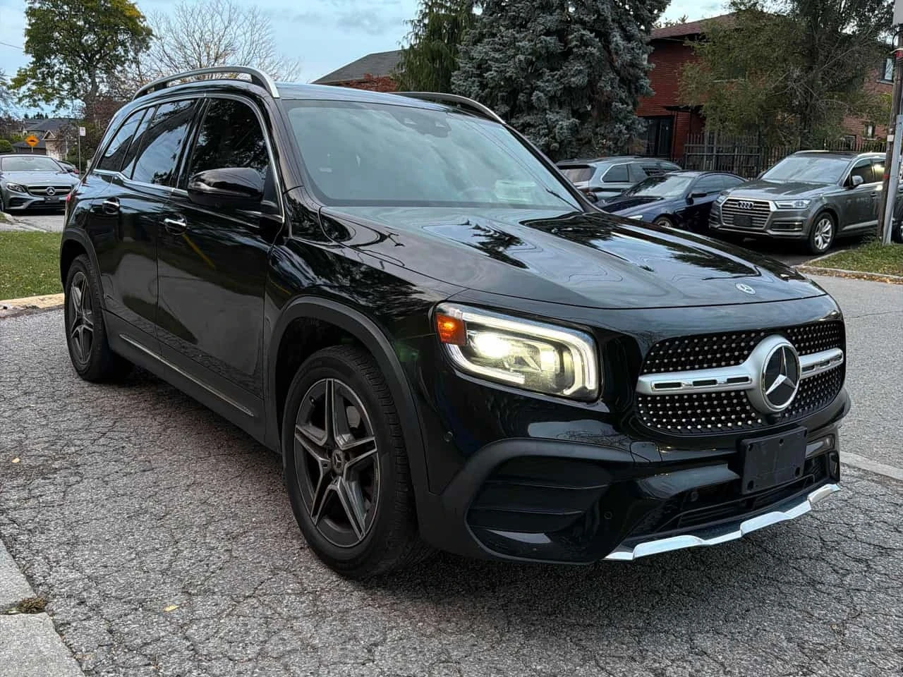 Mercedes-Benz GLB 250 4MATIC AMG | 360 | CARFAX | ��� ��������� | Mobile.bg � ����������� 3