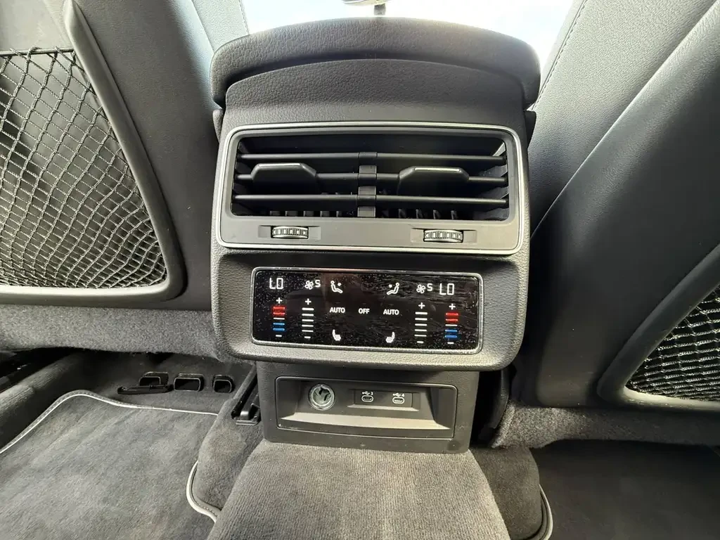 Audi Q8 55 TFSI QUATTRO | HEAD-UP* 360 CAM* B&O* �������*  | Mobile.bg � ����������� 15