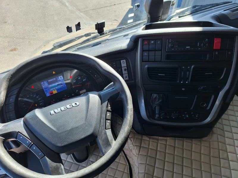 Iveco Stralis, снимка 9 - Камиони - 52551764