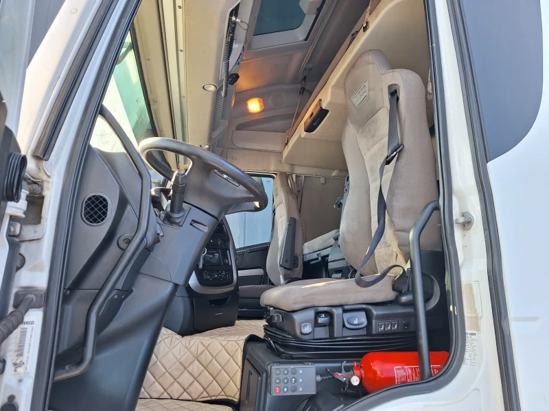 Iveco Stralis, снимка 7 - Камиони - 52551764