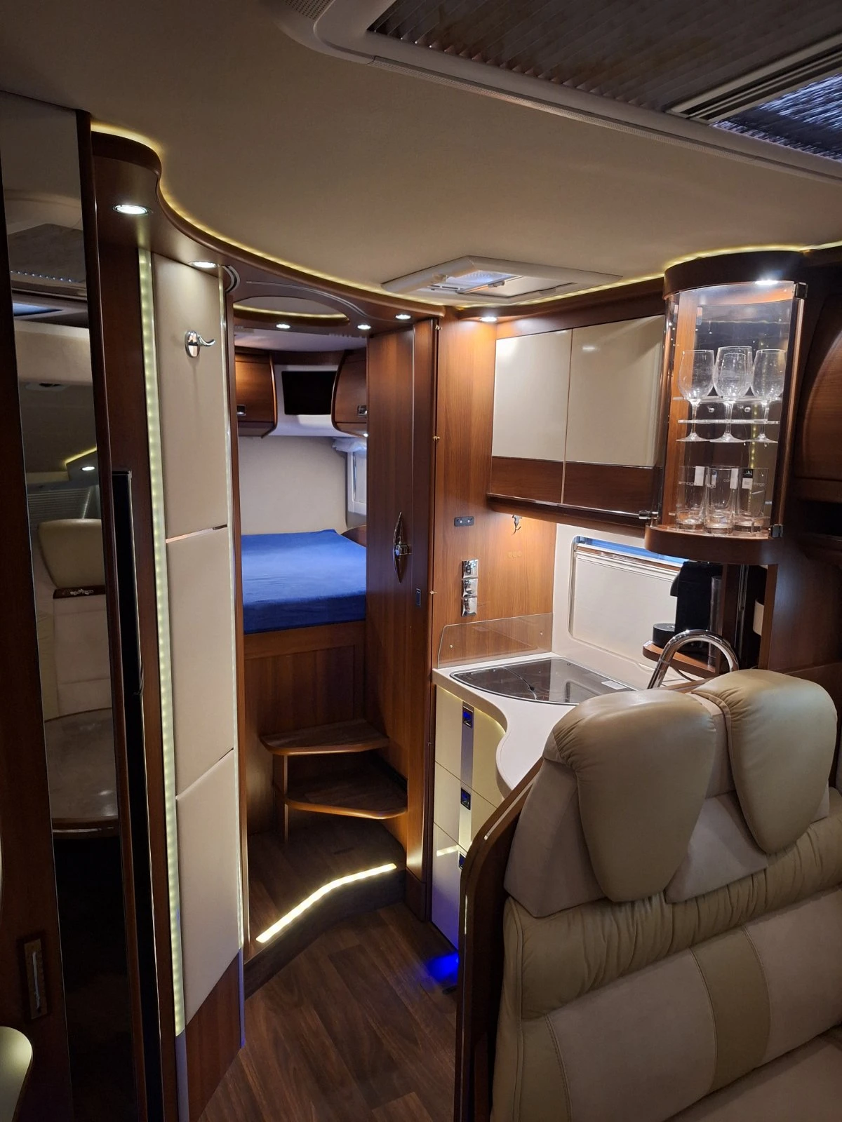  Carthago Chic E-line 3, 5  3.0TD , ALD, | Mobile.bg   12