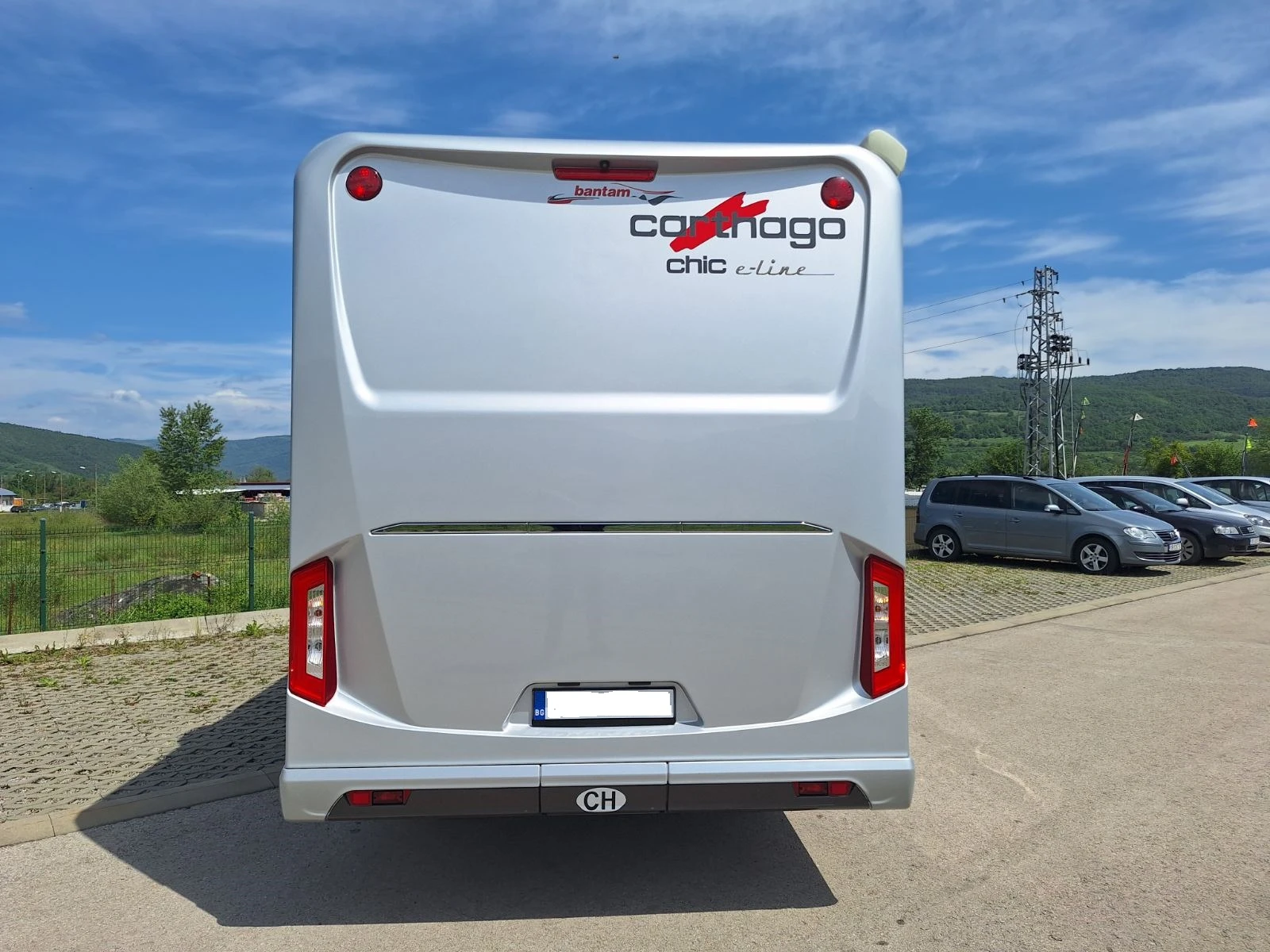 Кемпер Carthago Chic E-line до3, 5т ШВЕЙЦАРИЯ 3.0TD АВТОМАТ, ALDЕ, - изображение 6