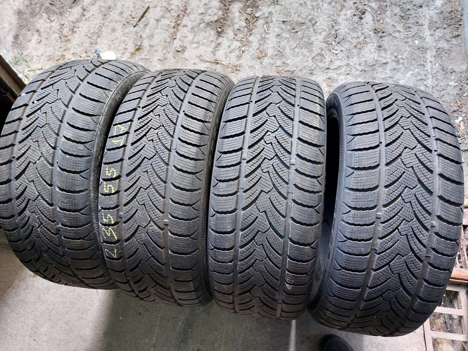 ���� 235/55R17 | Mobile.bg � ����������� 1