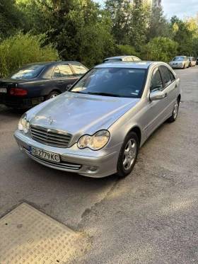 Обява за продажба на Mercedes-Benz C 220 W203 ~7 000 лв. - изображение 1