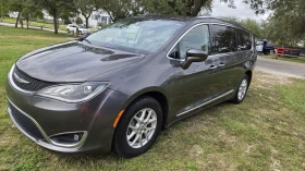 Chrysler Pacifica Touring Limited - 18990 € / 37141.21 лв. - 92221230 2