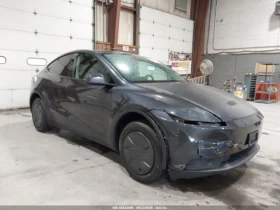 Tesla Model Y PREMIUM