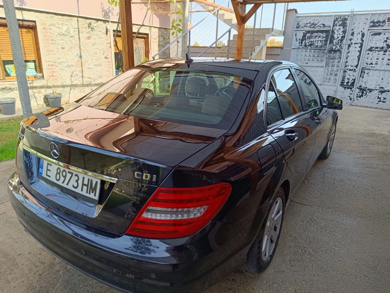 Mercedes-Benz C 200 facelift, снимка 4 - Автомобили и джипове - 47882074