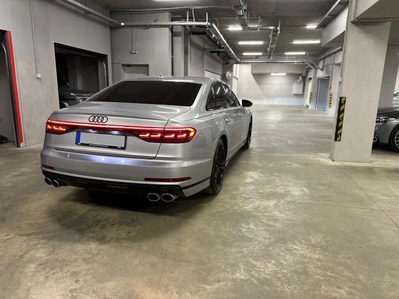 Audi S8, снимка 4 - Автомобили и джипове - 47944747