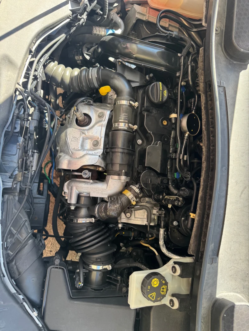 Ford Connect 1.5 , снимка 16 - Автомобили и джипове - 52335955