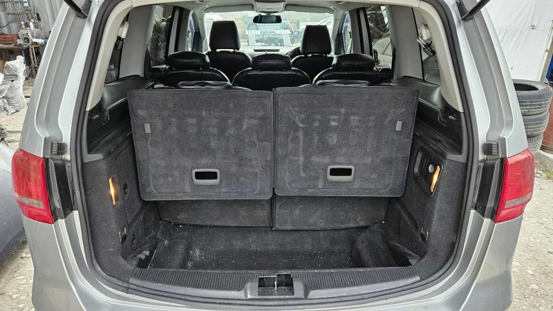 VW Sharan, снимка 2 - Автомобили и джипове - 51798775