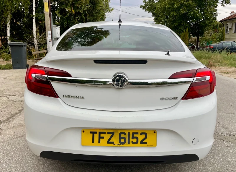 Opel Insignia SRI FACELIFT!, снимка 5 - Автомобили и джипове - 52189257