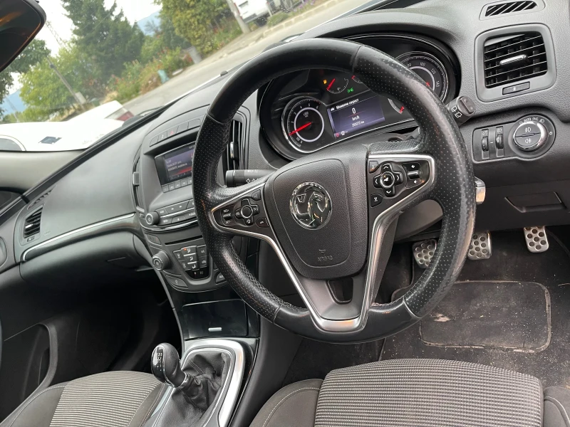 Opel Insignia SRI FACELIFT!, снимка 15 - Автомобили и джипове - 52189257