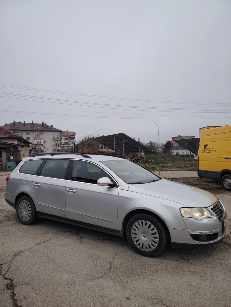 VW Passat, снимка 3 - Автомобили и джипове - 52671905