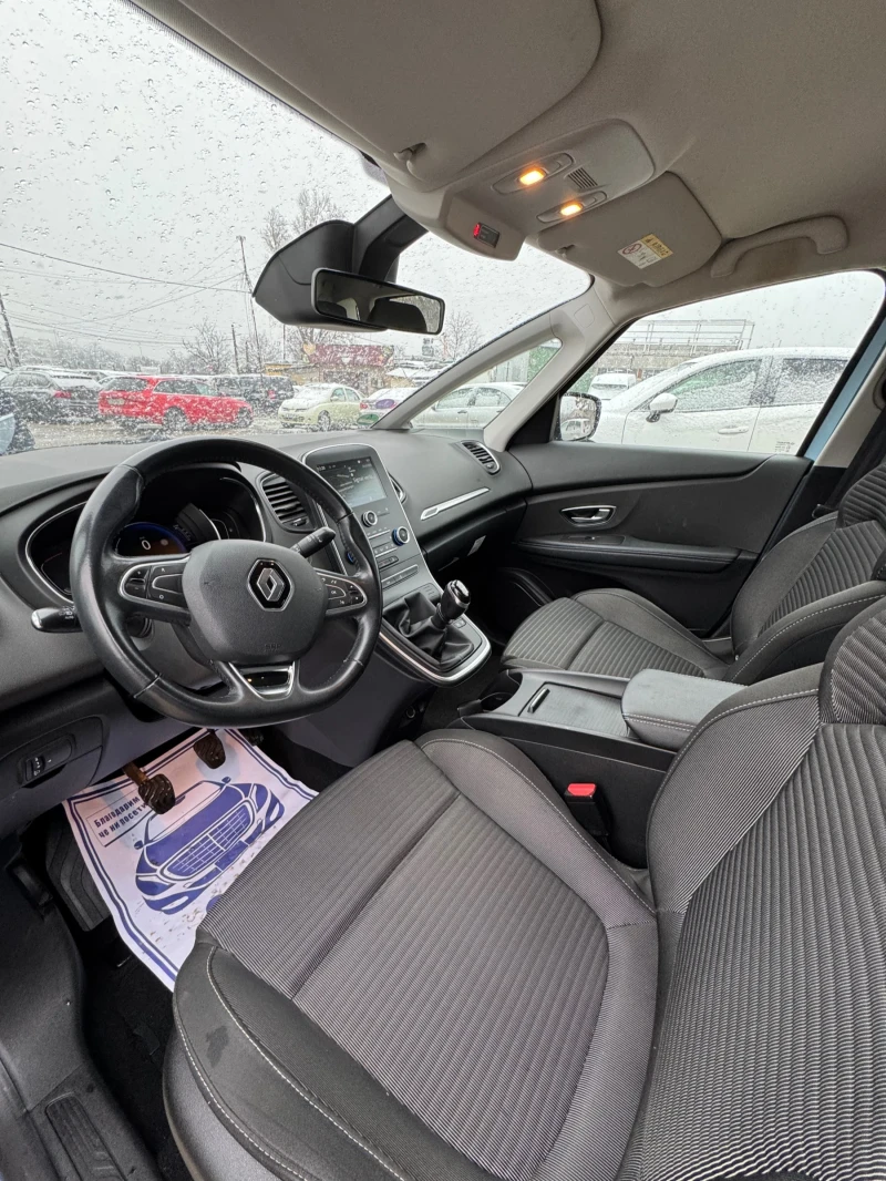 Renault Scenic 1.3TURBO/SPORT, снимка 8 - Автомобили и джипове - 52886675