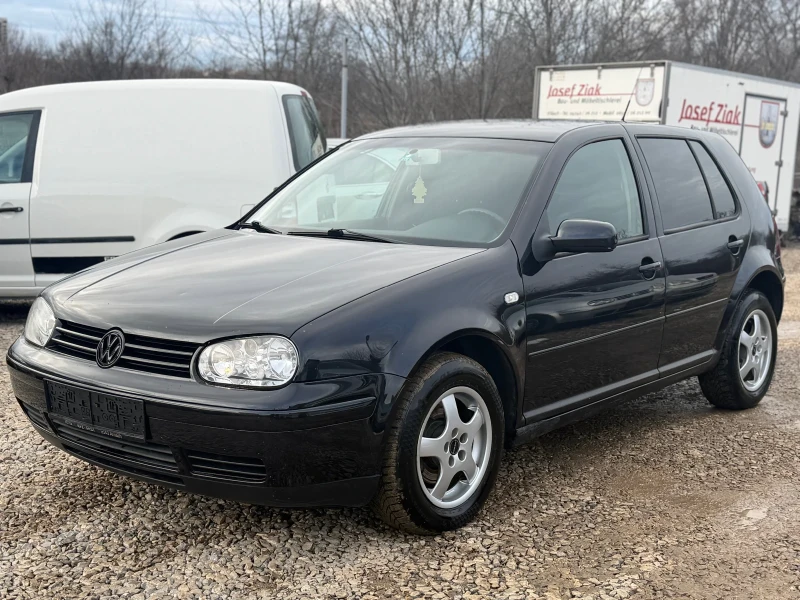 VW Golf 1.9~TDI~90HP