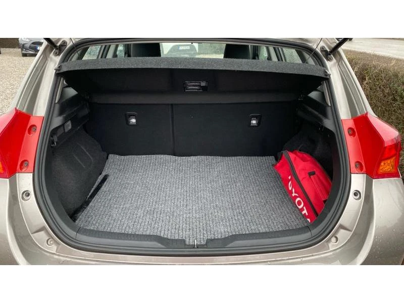 Toyota Auris Terra | Mobile.bg � ����������� 11