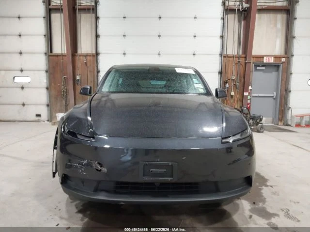 Tesla Model Y PREMIUM, снимка 2 - Автомобили и джипове - 55703055