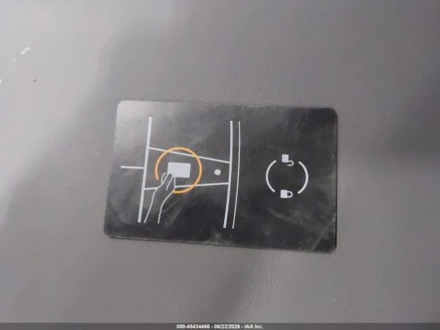 Tesla Model Y PREMIUM, снимка 11 - Автомобили и джипове - 55703055