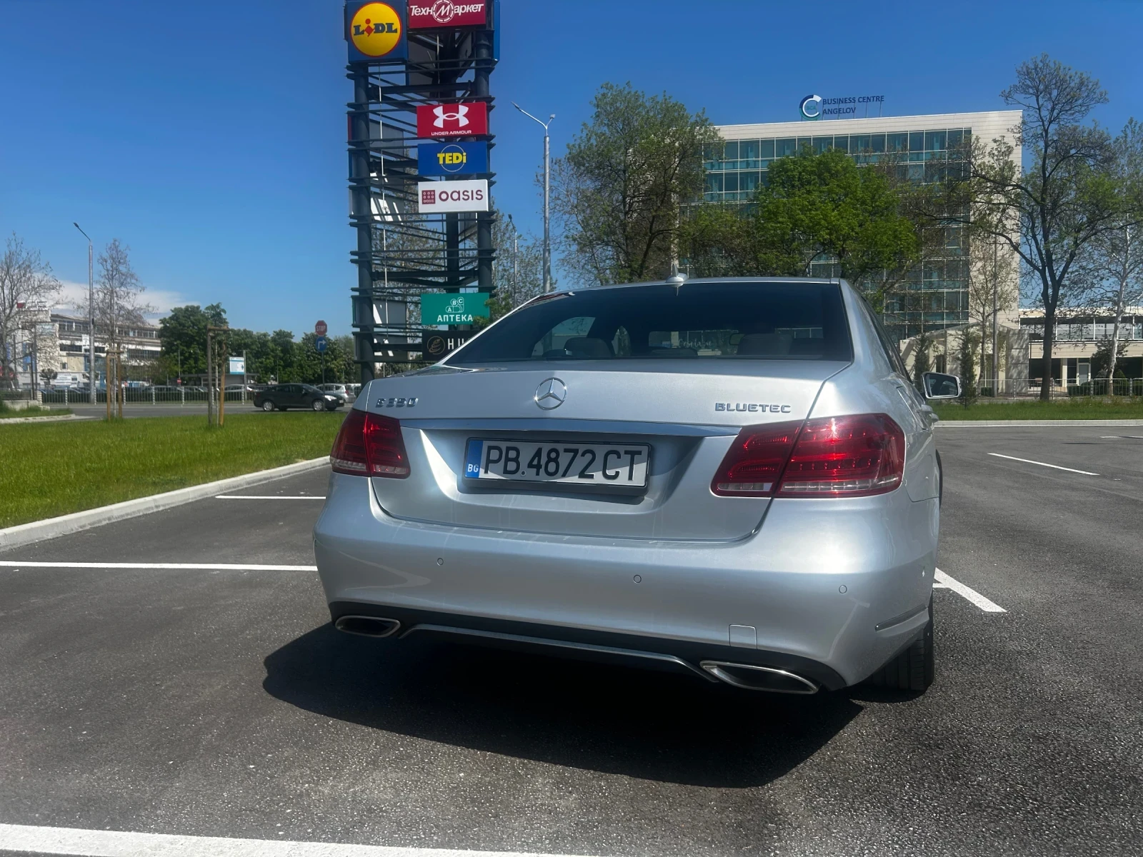 Mercedes-Benz E 350  - изображение 4