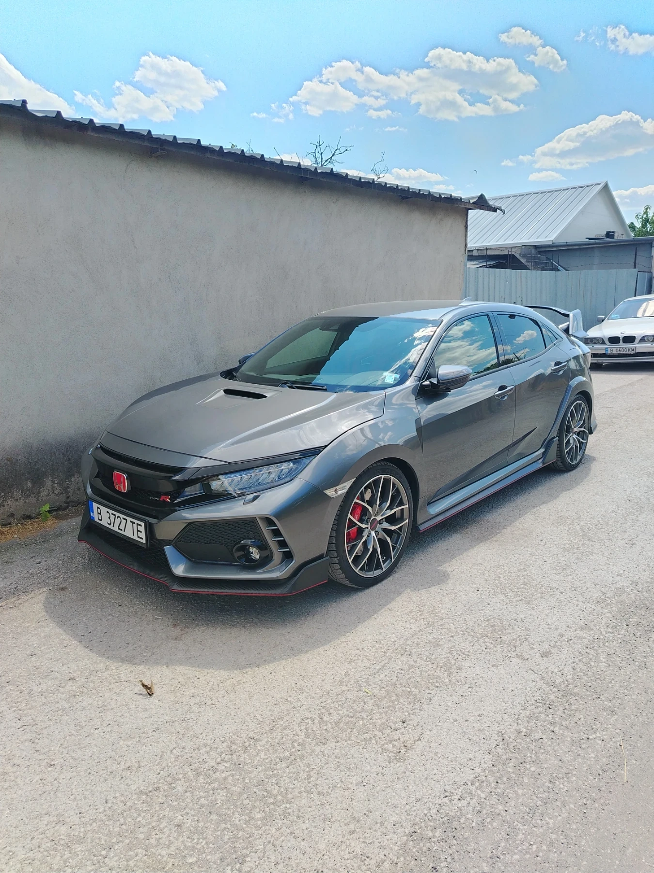 Honda Civic Type R - изображение 7