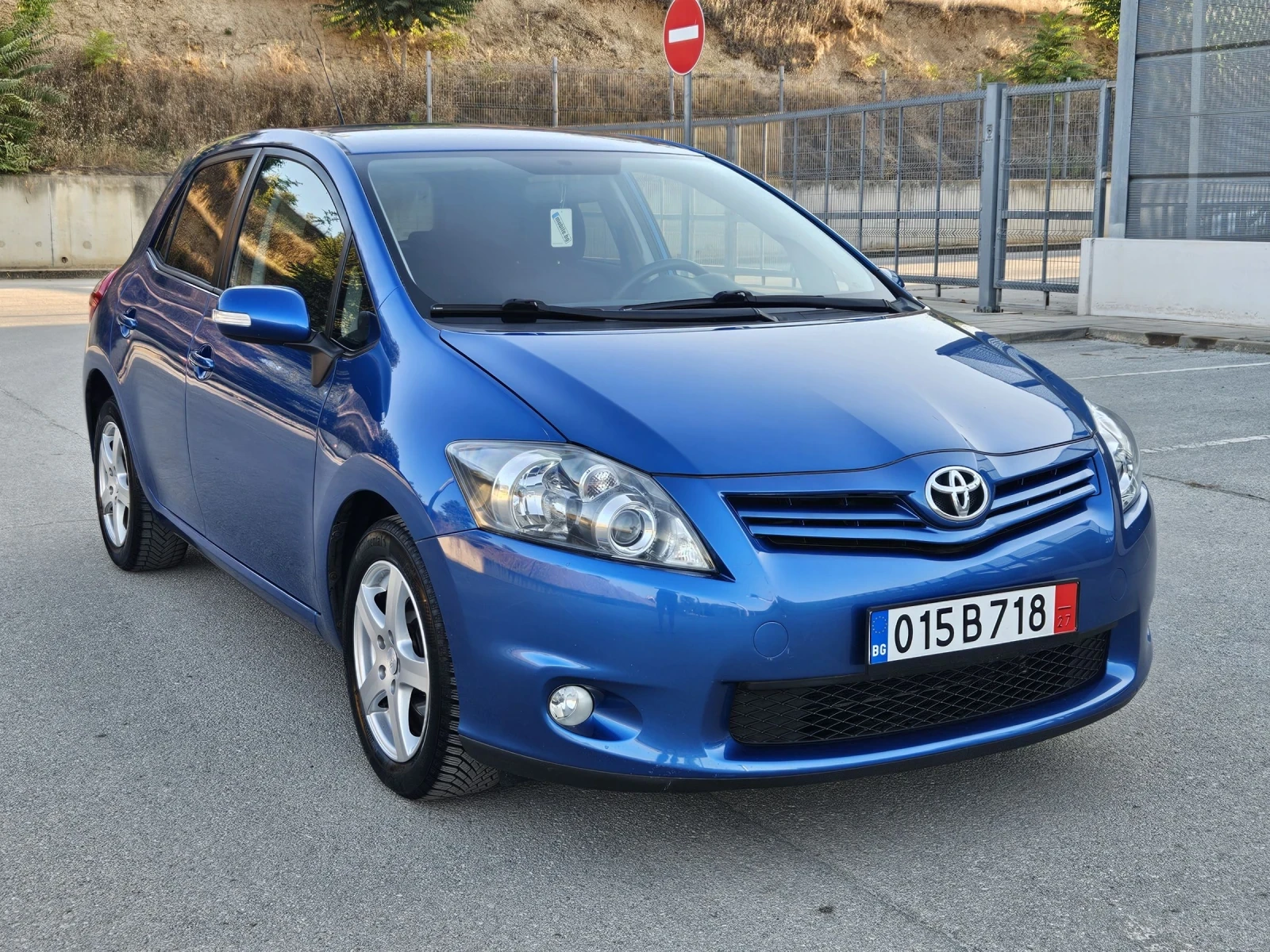 Toyota Auris 1.8 FACELIFT НАВИГАЦИЯ  - изображение 2