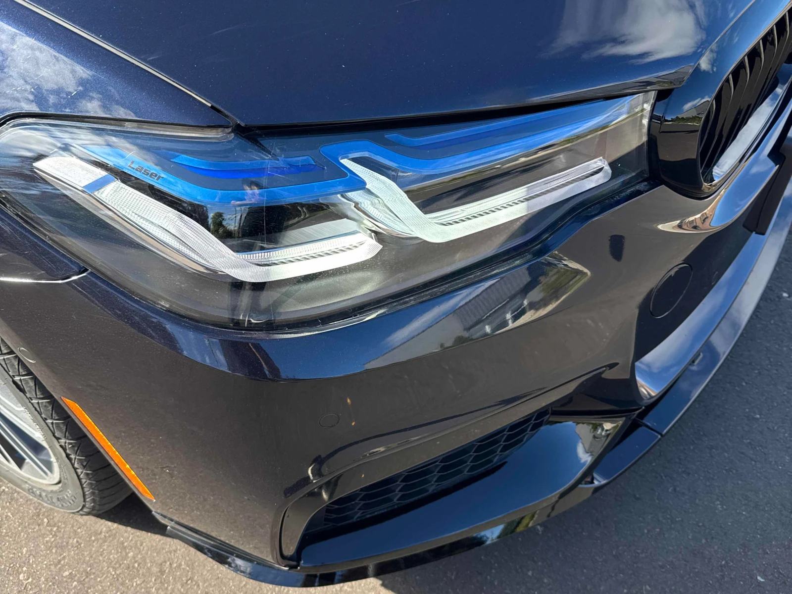 BMW 530 Xdrive* M-pkg* Пано* Подгрев* Harman Kardon - изображение 3