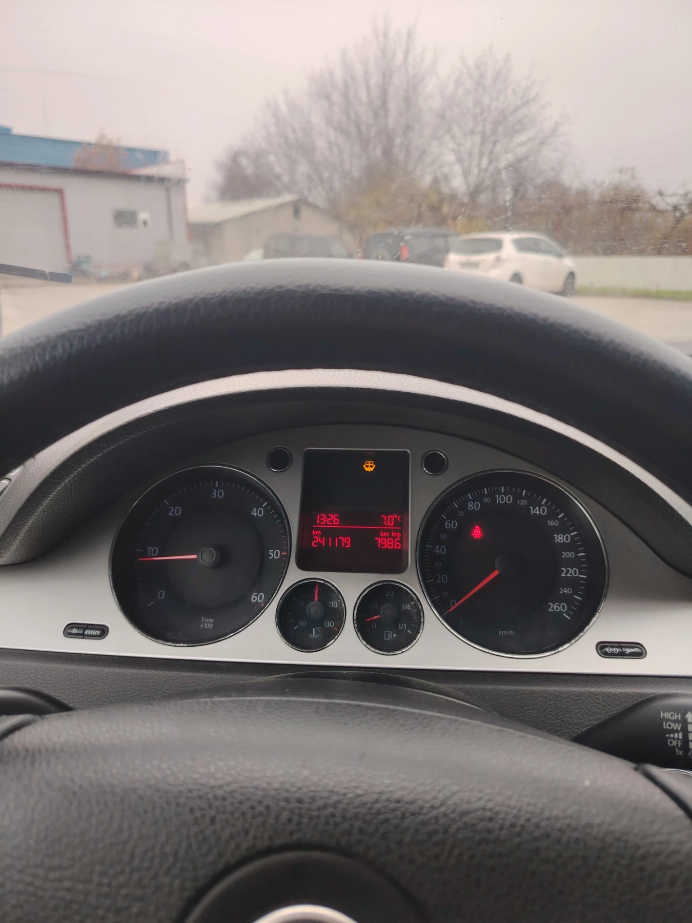 VW Passat  - изображение 9