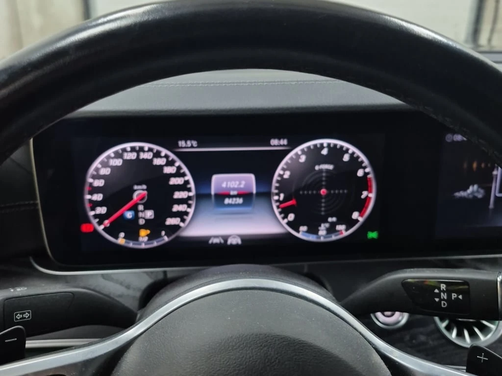 Mercedes-Benz E 450 * CARFAX * ЦЕНА ДО БГ - изображение 10