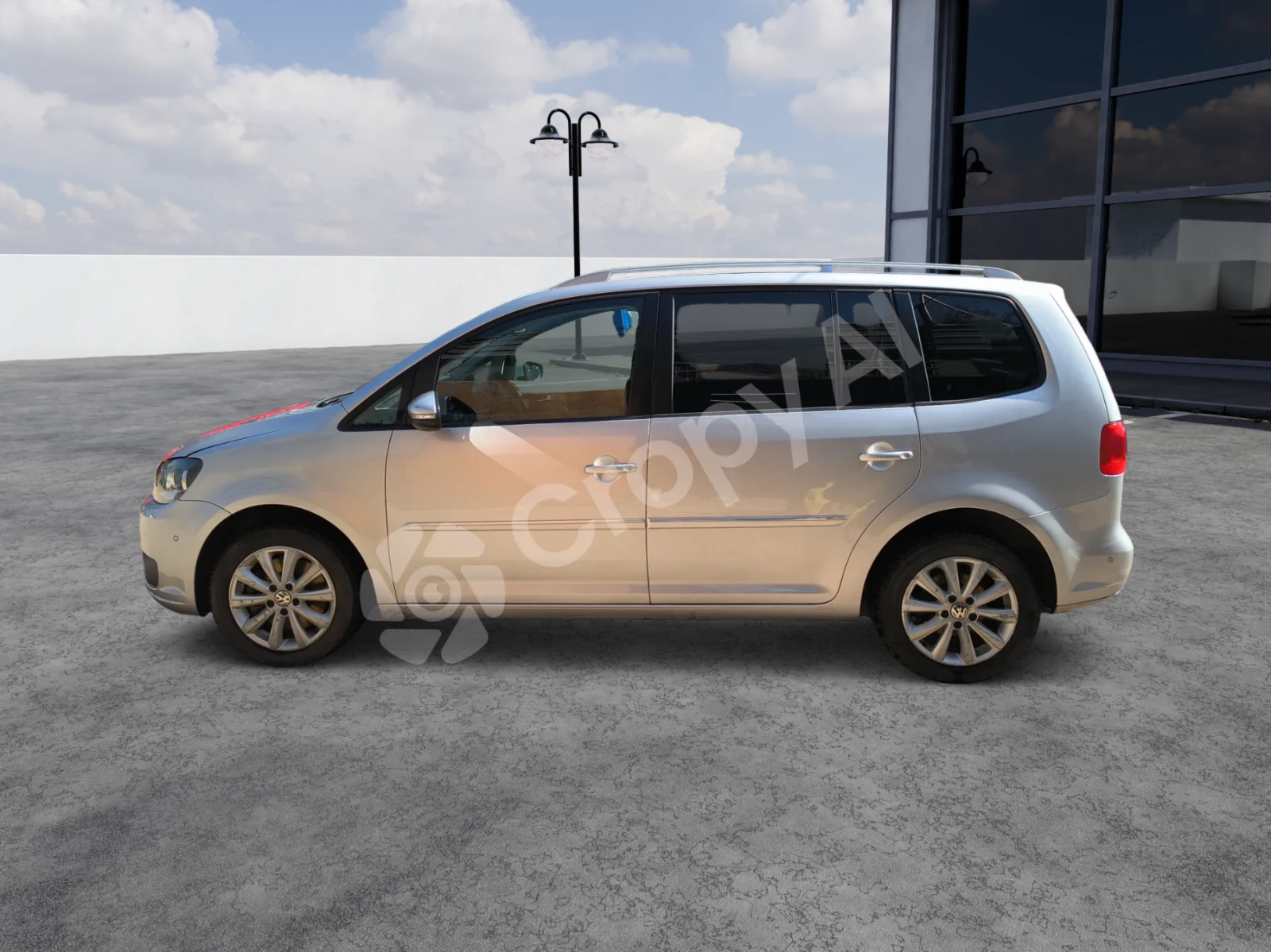 VW Touran 1.4/DSG/Tsi/Navi/Phone, снимка 9 - Автомобили и джипове - 53838184