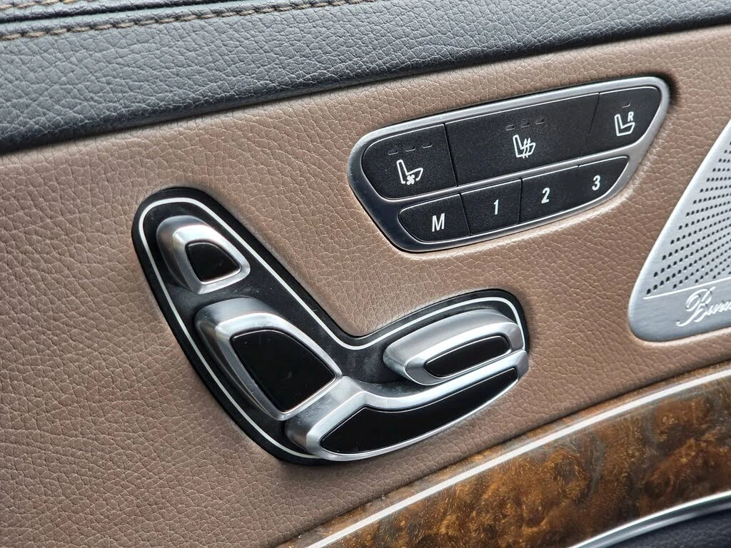 Mercedes-Benz S 550 4MATIC* DISTRONIC* BURMESTER* 360 CAM* PANORAMA* , снимка 10 - Автомобили и джипове - 53916163